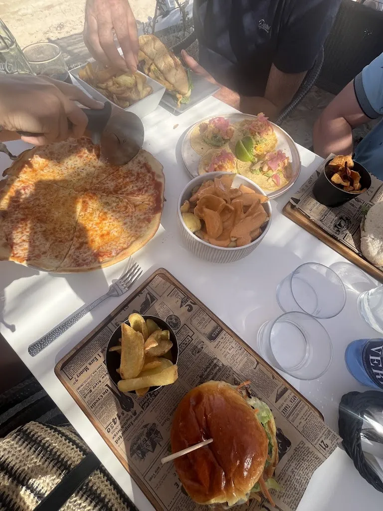 Niamh O Connor_Chiringuito Pascual_Sant Joan de Labritja_review