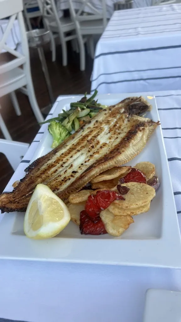 Mike Halland_Restaurant Port de Balansat_Sant Joan de Labritja_review