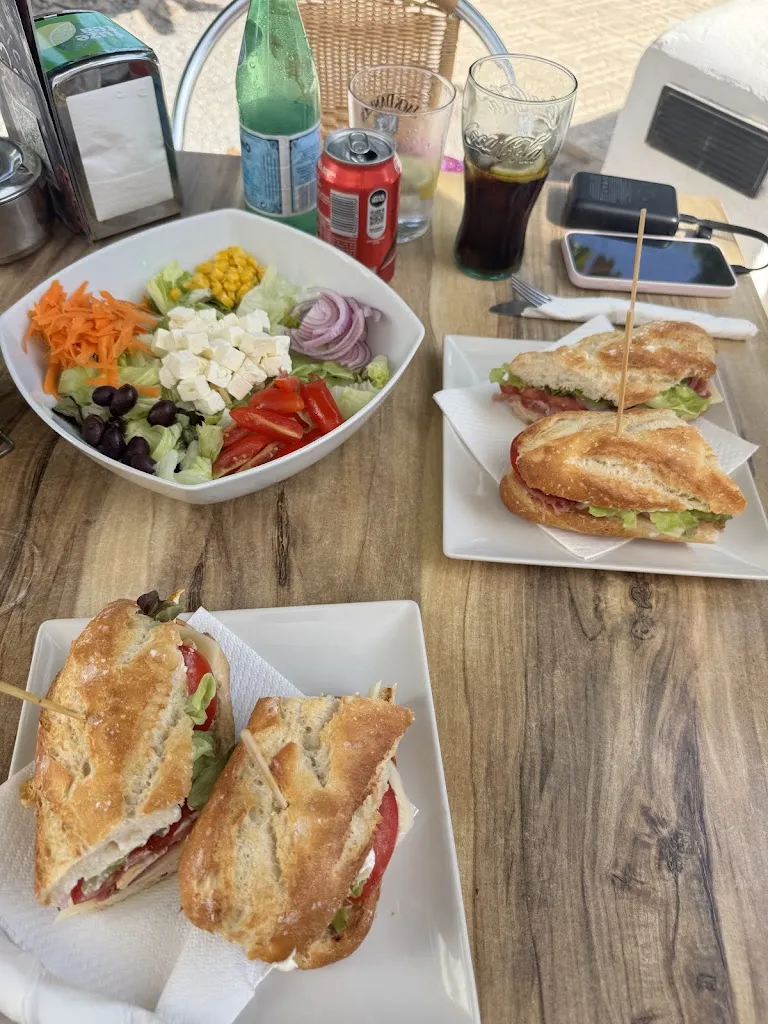 De Kock Robin_Can Beatrice_Sant Joan de Labritja_review