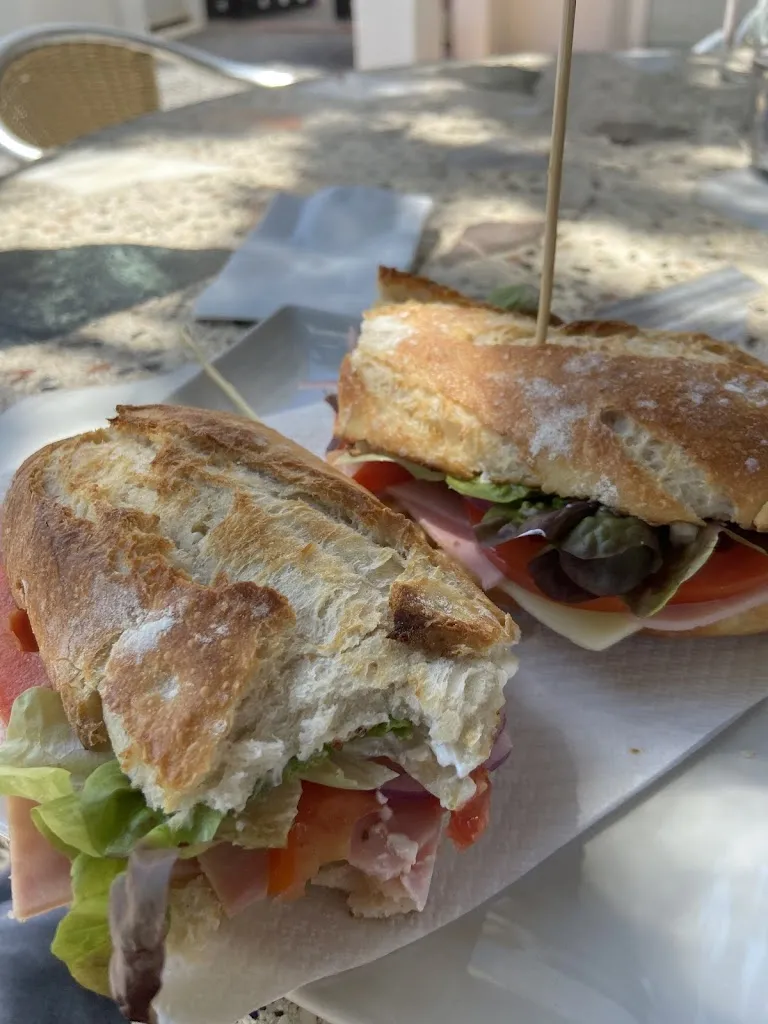 Lithoman73_Can Beatrice_Sant Joan de Labritja_review