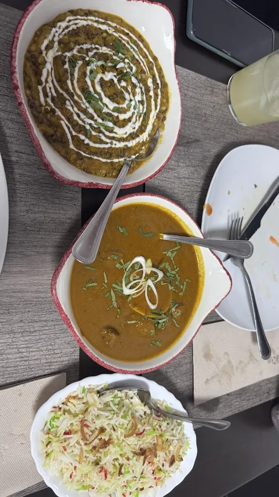 Camylla Ribeiro_Kashmir Indian Restaurant_Cariño_recensione