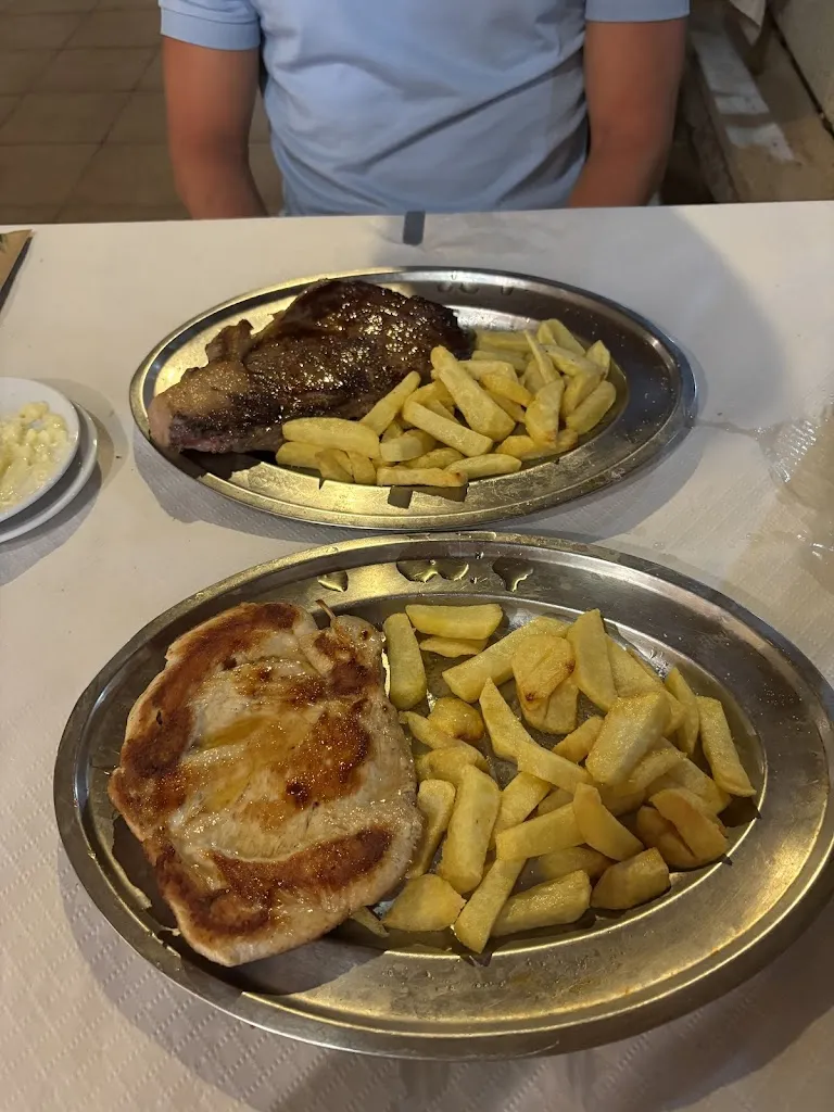 Charrisse Vanes_Es Pins_Sant Joan de Labritja_review