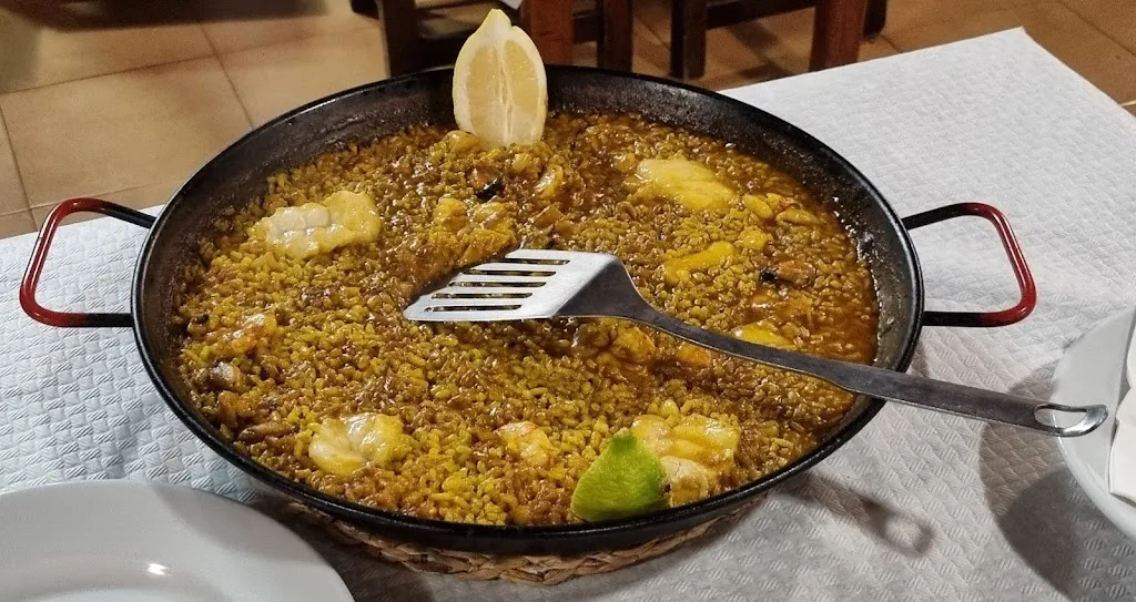 Miquimi Steenbergen_Es Pins_Sant Joan de Labritja_review