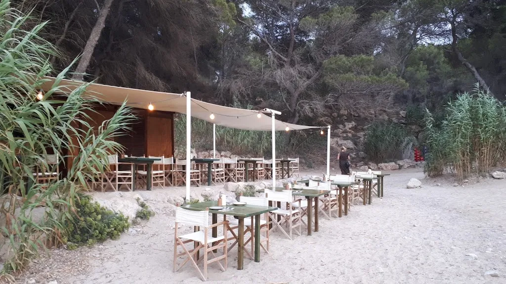 Chiringuito Cala Xuclar_Sant Joan de Labritja_slider_image_1