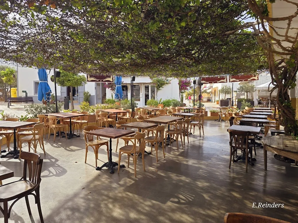 Fonda Platé restaurant in Sant Francesc de Formentera