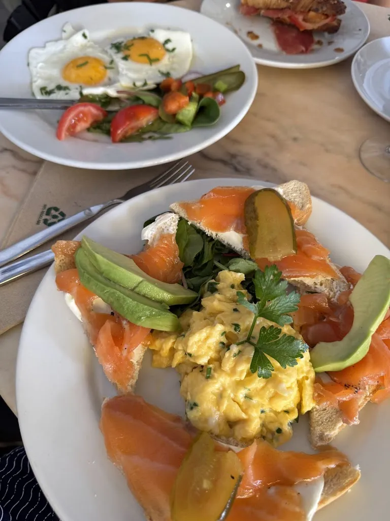 Jacques Kittayaso_Café Matinal_Sant Francesc de Formentera_review