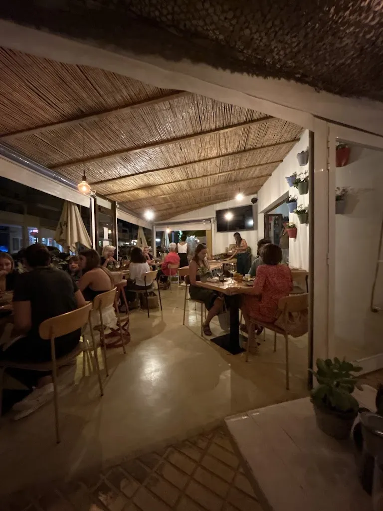 Stefan Schönert_Tap.ita by Lucky_Sant Francesc de Formentera_review