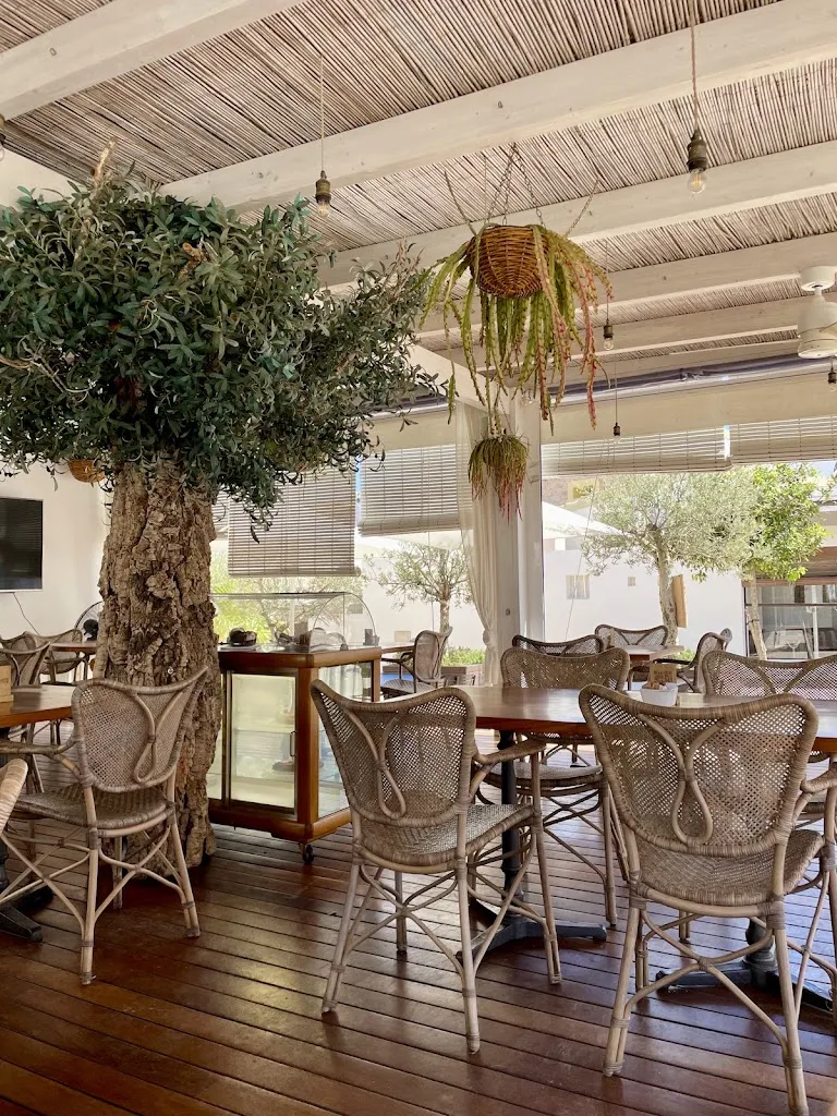 Fryni Fenia Ruby_Restaurant Es Marès_Sant Francesc de Formentera_review