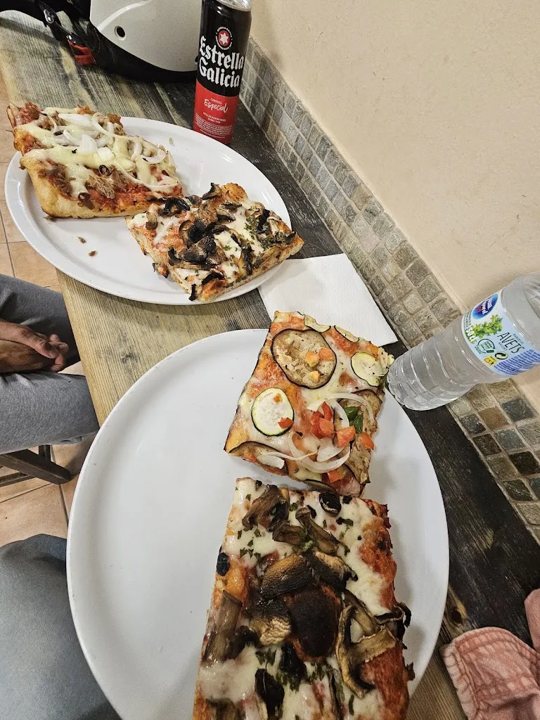 S.A. Pizza Formentera, C.B._Sant Francesc de Formentera_slider_image_3