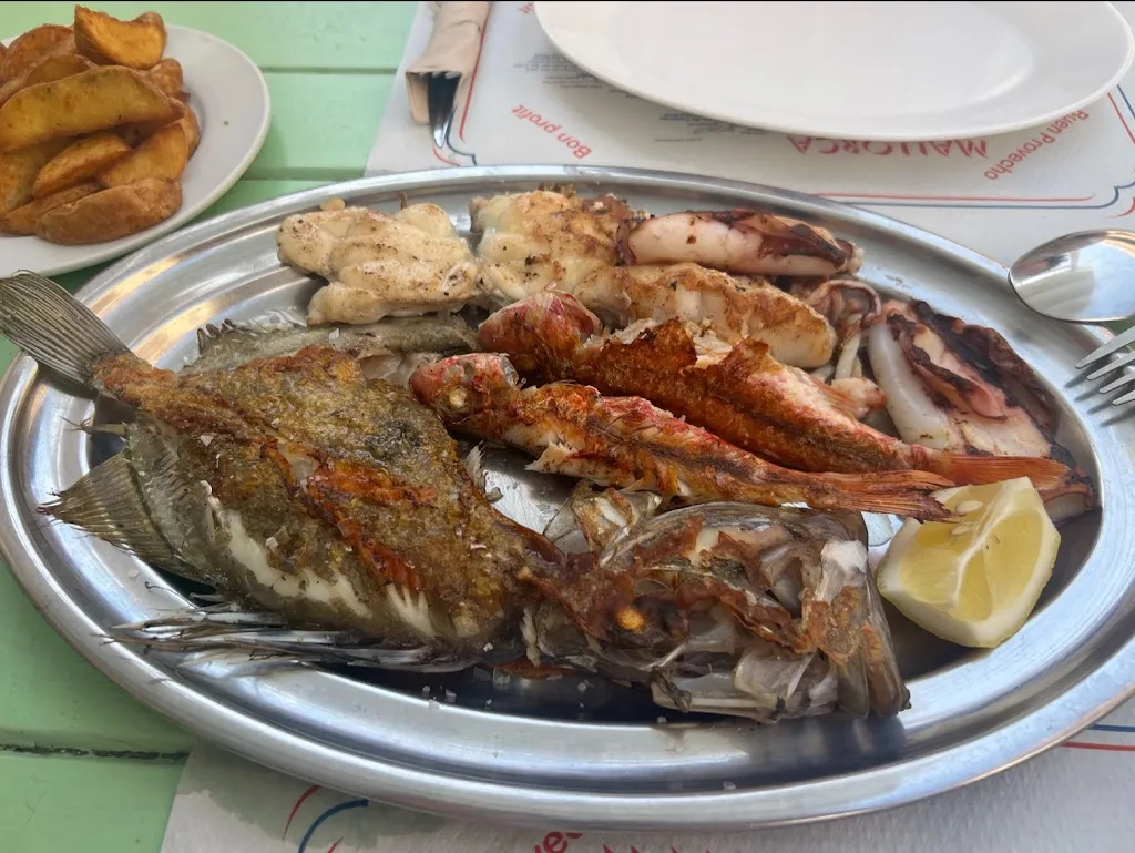 Alexandra witsmeer_Ses Golondrines_Porto Cristo_recensione