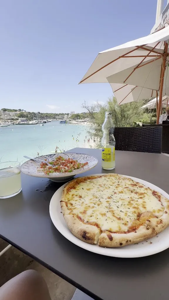 Flamingo Bar Restaurant_Porto Cristo_slider_image_2