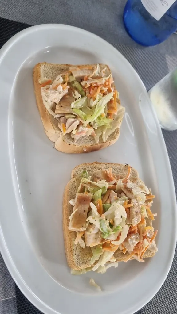 Alexander Alstok_El Pi Torrador Grill _Porto Cristo_review