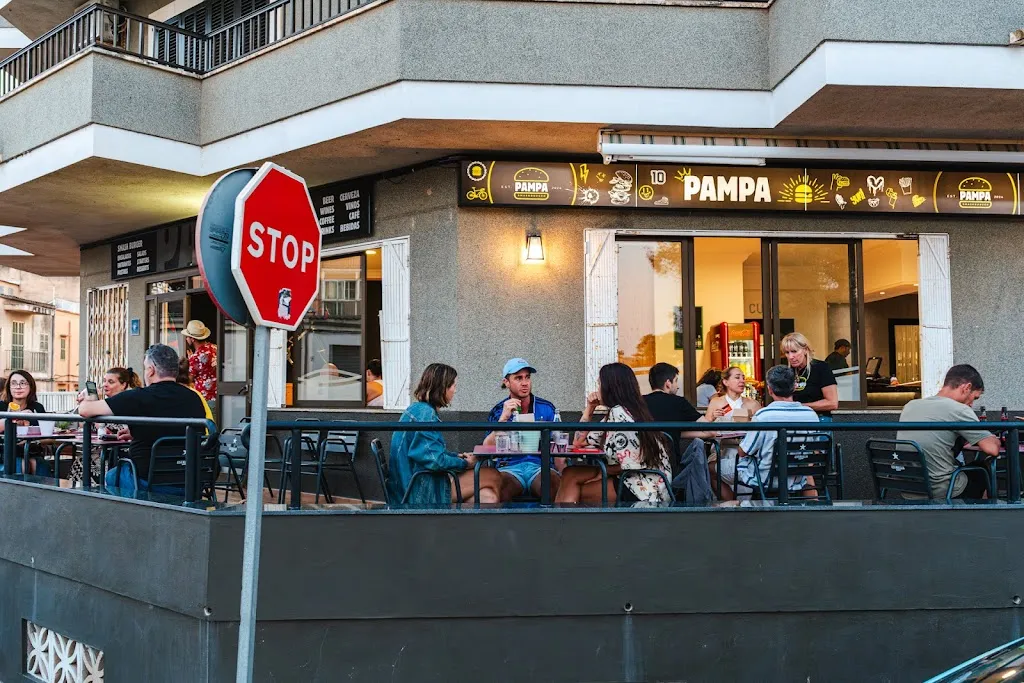 PAMPA Smash Burger_Porto Cristo_slider_image_1