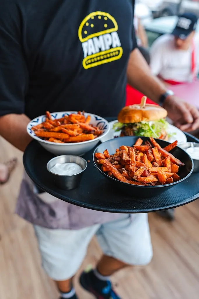 PAMPA Smash Burger_Porto Cristo_slider_image_3