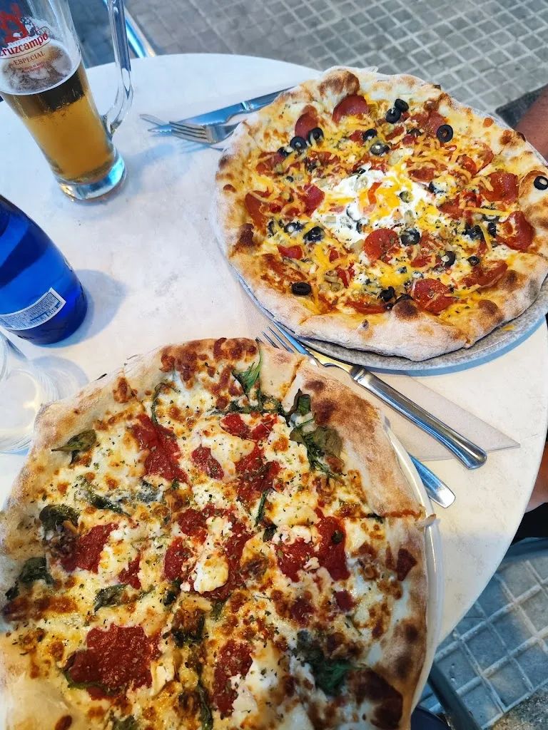 Alex W_Pizzería La Nonna de Portocristo_Porto Cristo_review