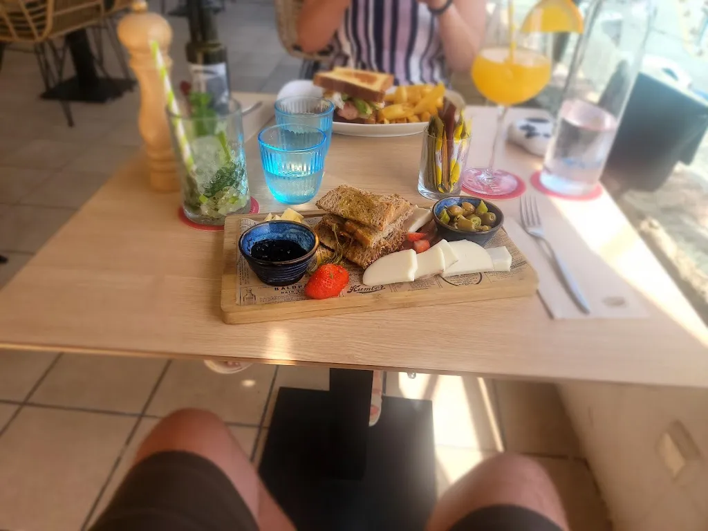 Menu_Essencial Restaurante_Porto Cristo_image_6