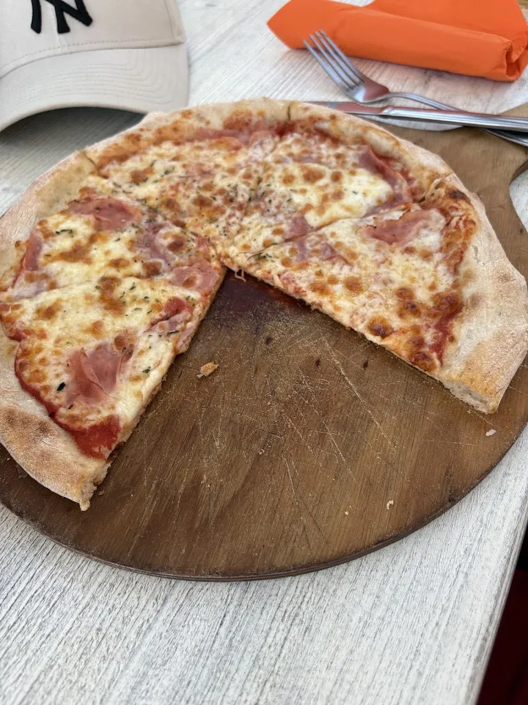 Tim Meijster_MAS QUE PIZZA Porto Cristo_Porto Cristo_review