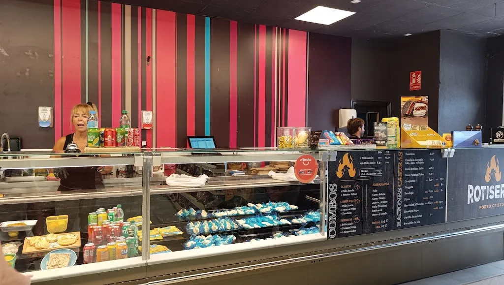 Rotisería Porto Cristo_Porto Cristo_slider_image_3