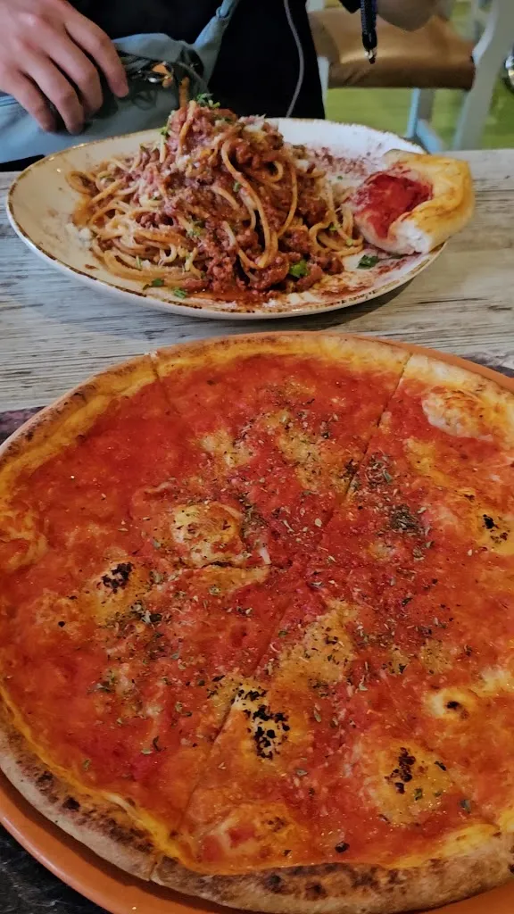 Pizzeria L’INCONTRO_Porto Cristo_slider_image_2