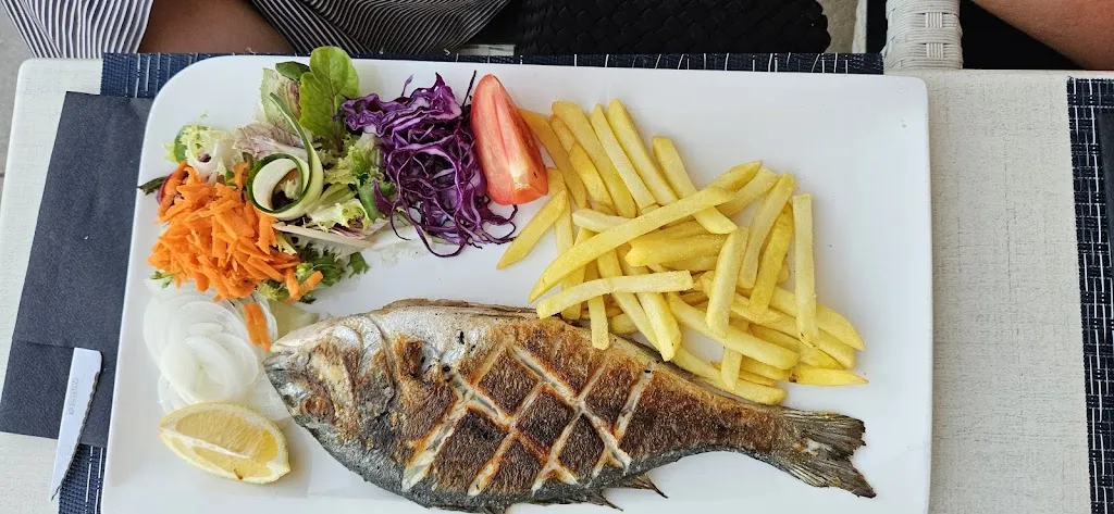 Hans Rattink_Trattoria del Porto_Porto Cristo_review