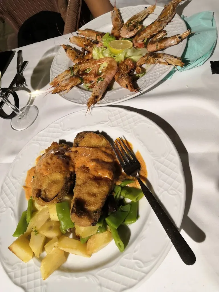 Sarah Louisa_Es Turó de ses Alzines_Porto Cristo_review