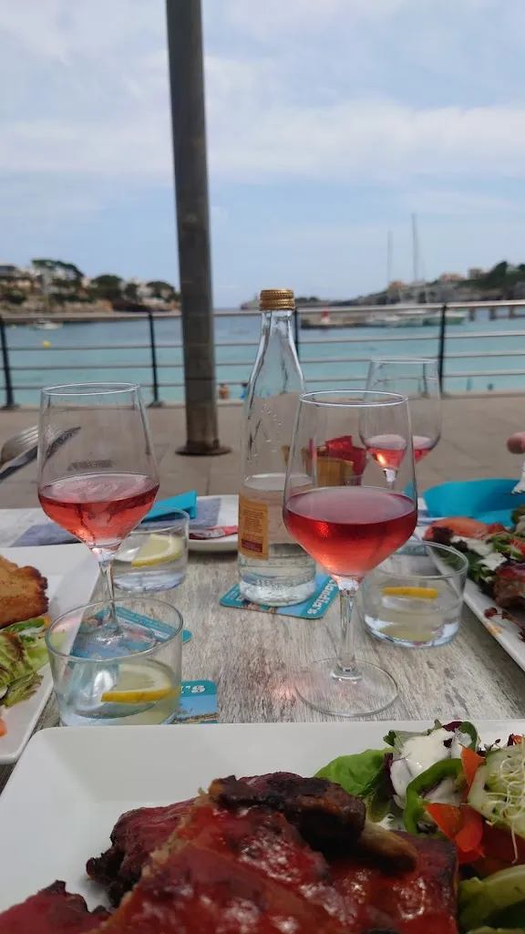 Menu_Bar Claudia's Cafeteria_Porto Cristo_image_7