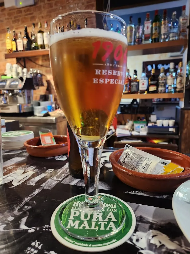 Satyam Singh_Babylon Rock Steak House_Porto Cristo_review