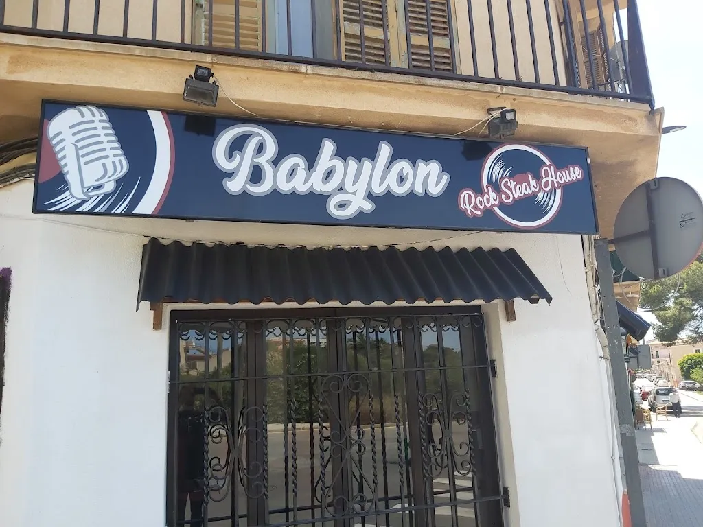 Babylon Rock Steak House restaurant in Porto Cristo