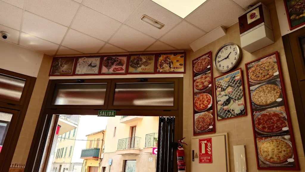 Stephany Baars-Grevelink_Lubumba_Porto Cristo_review