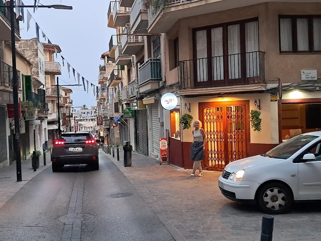 Nelly's Corner_Porto Cristo_slider_image_2