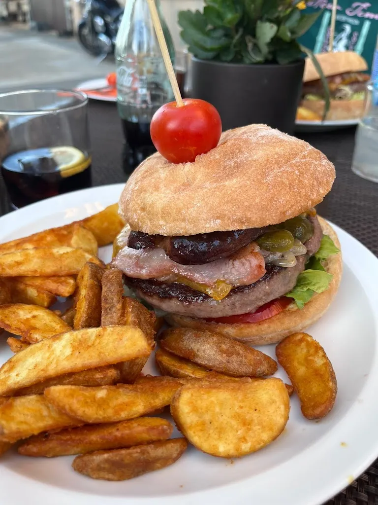 Menu_Plan B Tapas Grill Burgers_Porto Cristo_image_8