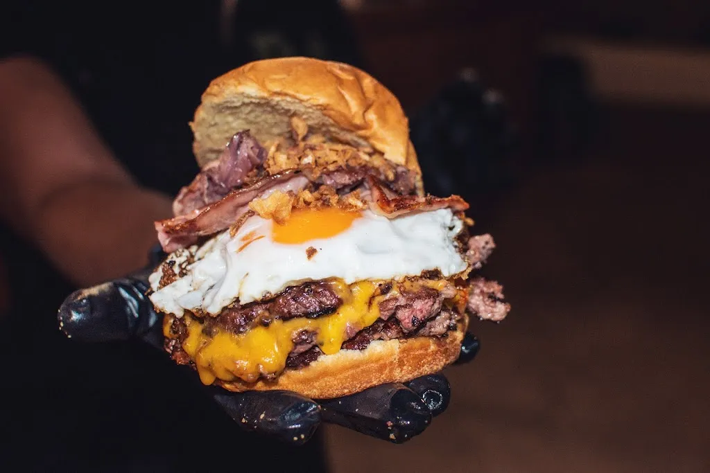 Bar Alegre Specialty coffee, brunch, and street food._Porto Cristo_slider_image_3