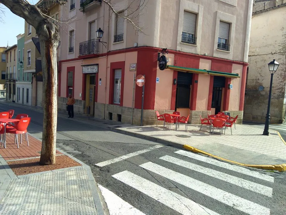 Gat Negre Cerveseria_Cocentaina_slider_image_3