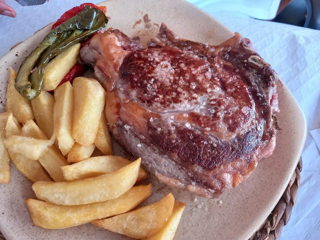 Josué 24:15_ASADOR LLOPIS_Santa Eugènia_review