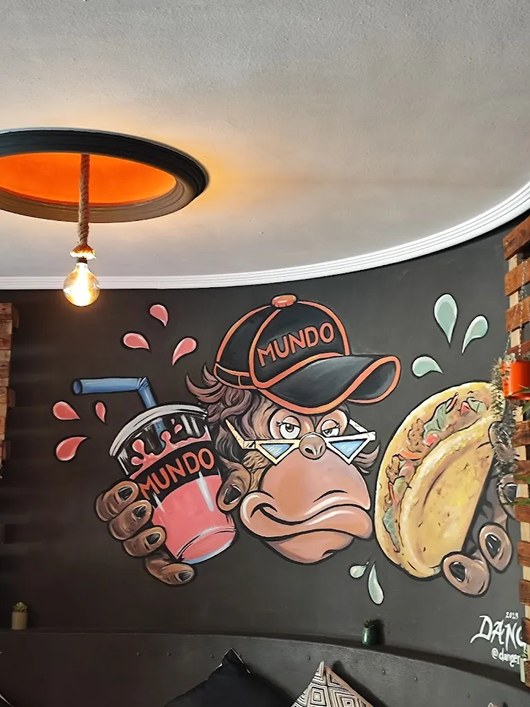 Burak Bektaş_Mundo Street Food_Sant Antoni de Portmany_review