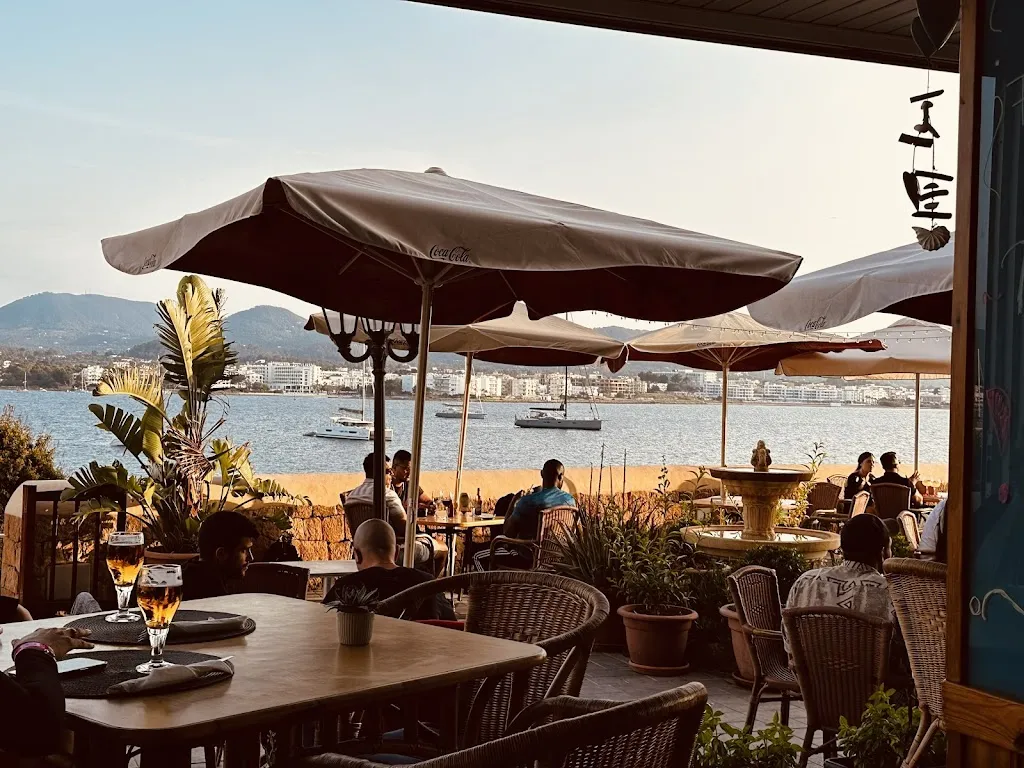 Manila Restaurante Ibiza_Sant Antoni de Portmany_slider_image_1