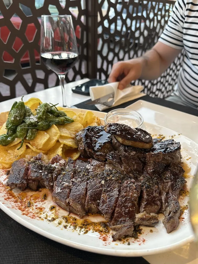 Dana Alexandrovna_Can Gust_Sant Antoni de Portmany_review