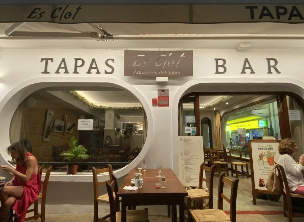 Es clot restaurant in Sant Antoni de Portmany