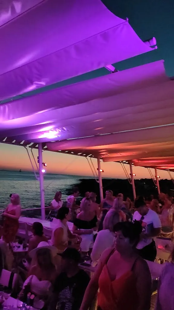 Mint by Mambo_Sant Antoni de Portmany_slider_image_2