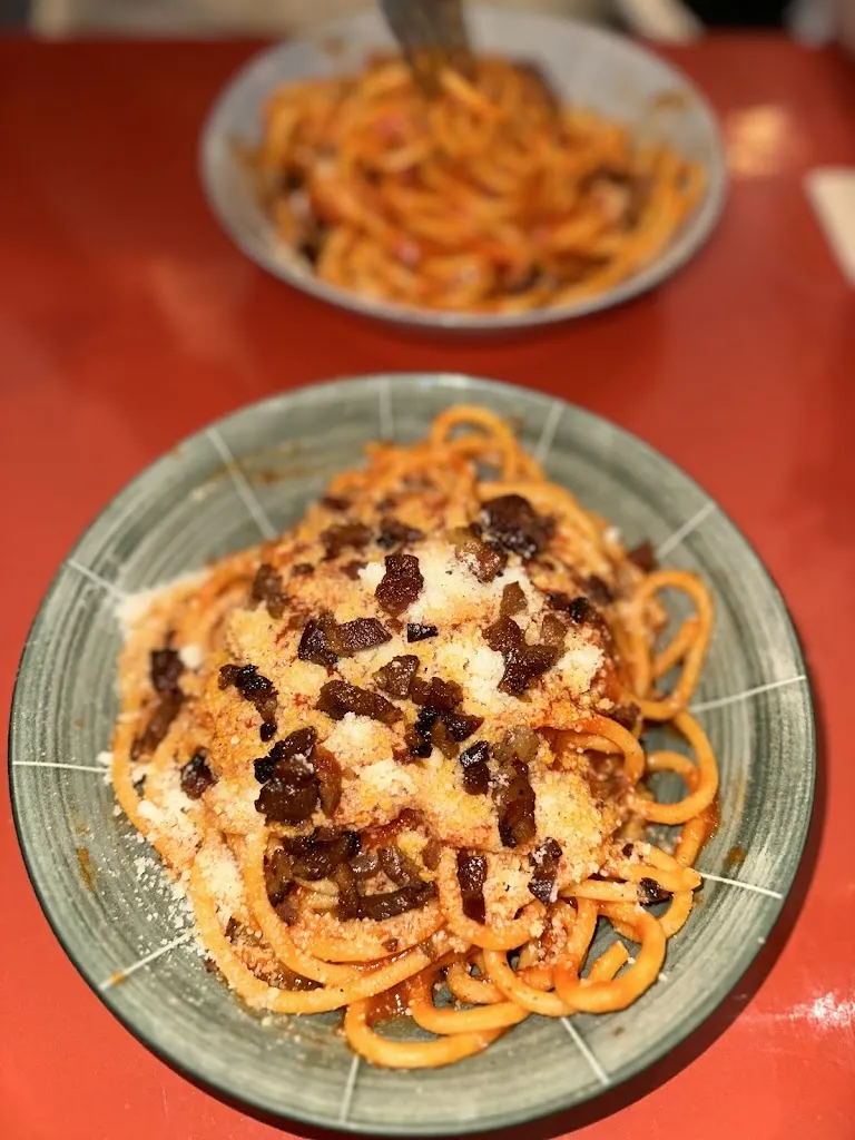 Bianca-Georgiana Enache_Caterina Pasta Stories_Sant Antoni de Portmany_review