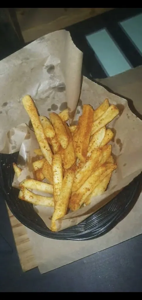 Polly Hetherington_The championship ibiza_Sant Antoni de Portmany_review