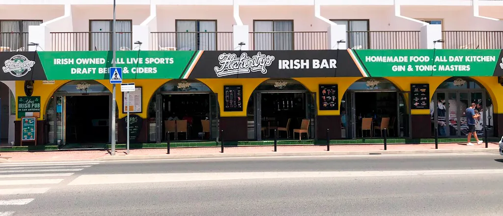 Flahertys Irish Bar Ibiza restaurant in Sant Antoni de Portmany