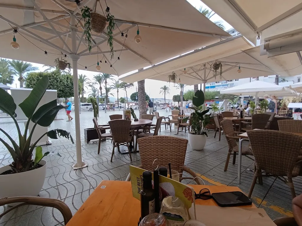 Promenade_Sant Antoni de Portmany_slider_image_3