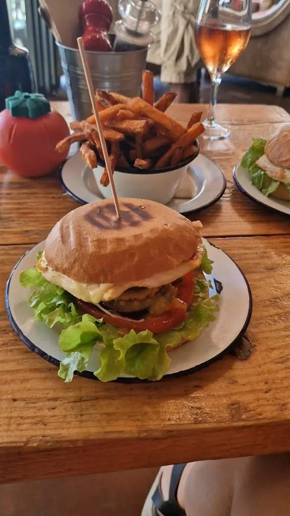 Menu_Project Social_Santa Eulalia del Río_image_7