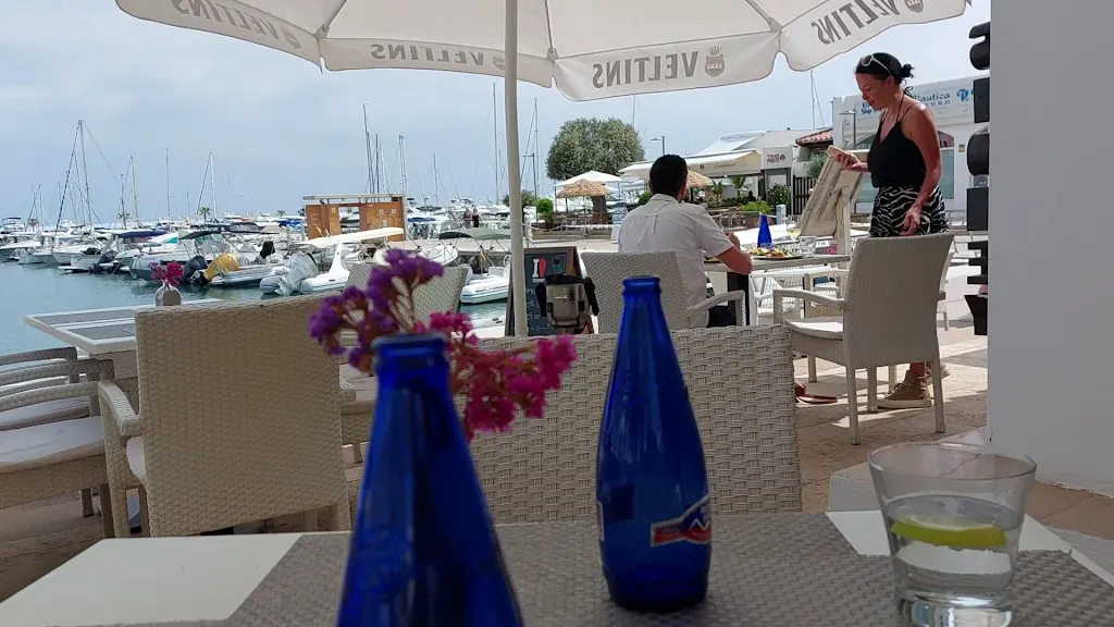 Café Sidney_Santa Eulalia del Río_slider_image_2