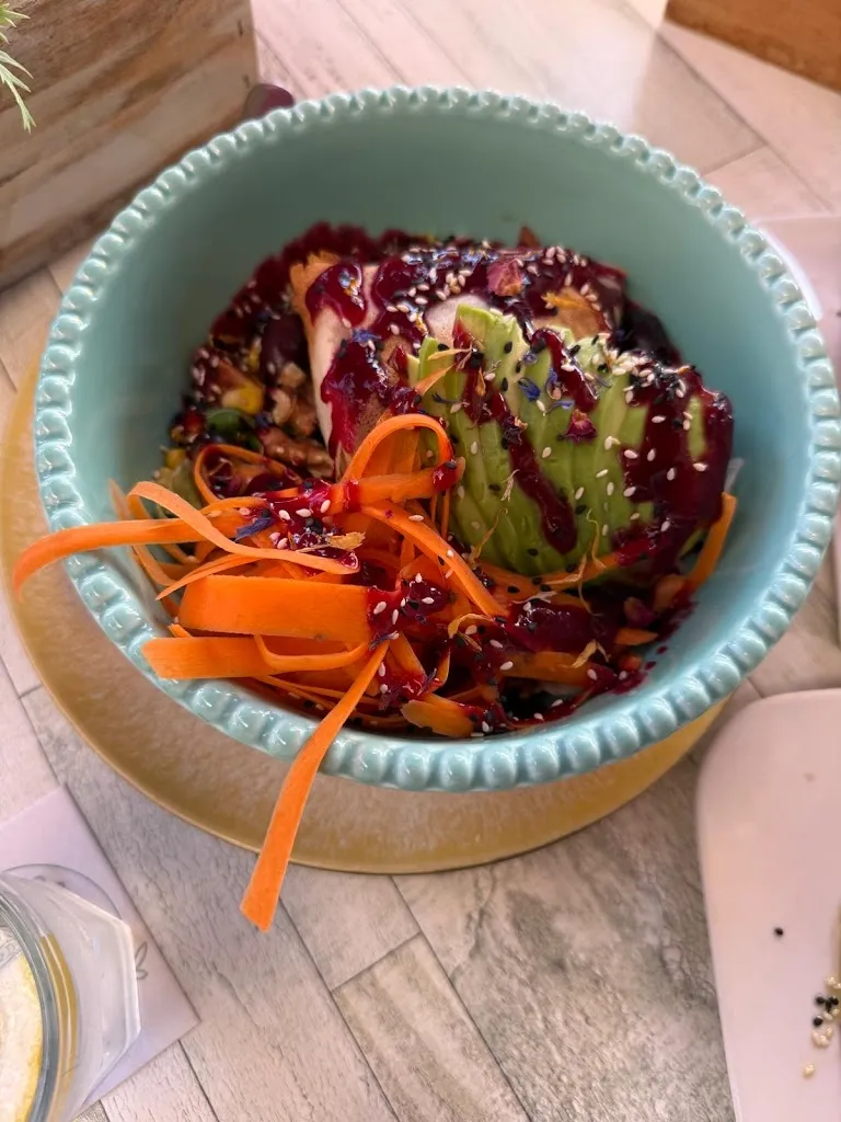 Ricky Harwood_Restaurante Caos Ibiza | Comida Sana en Santa Eulalia del Río_Santa Eulalia del Río_review