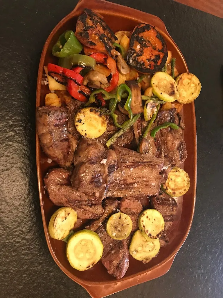 Can Pedro Grill_Sant Llorenç des Cardassar_slider_image_3