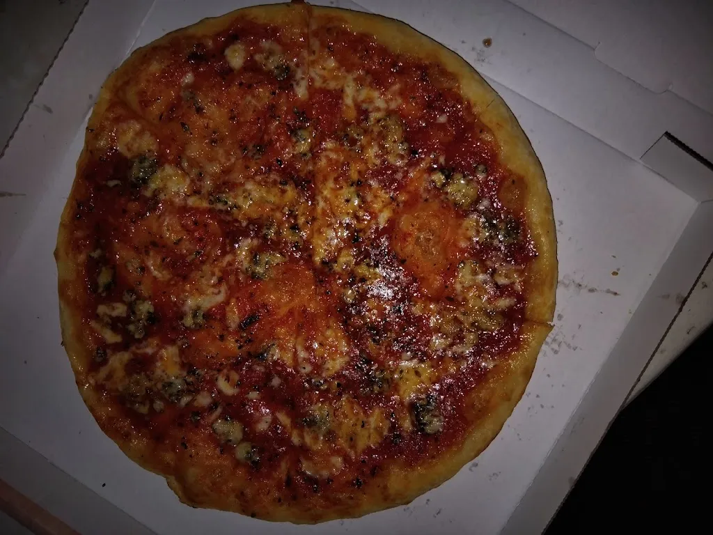 Pirandello's Pizza_Sant Llorenç des Cardassar_slider_image_2