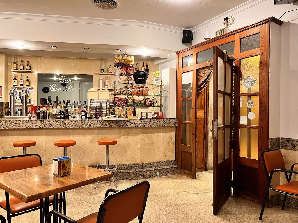 Bar Ca’n Beia restaurant in Santa María del Camí