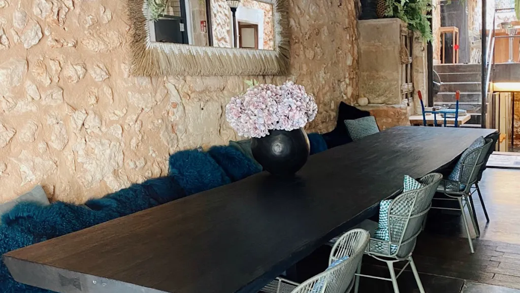 LIVINGDREAMS Restaurant 19 Mallorca restaurant in Santa María del Camí